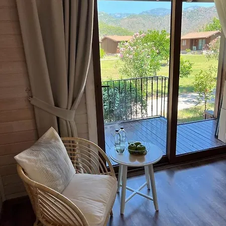 Ξενοδοχείο Alicra