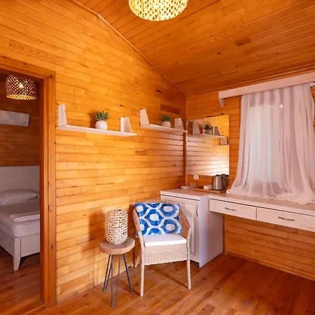 Hotel Alicra Çıralı