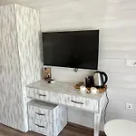 Alicra 4*